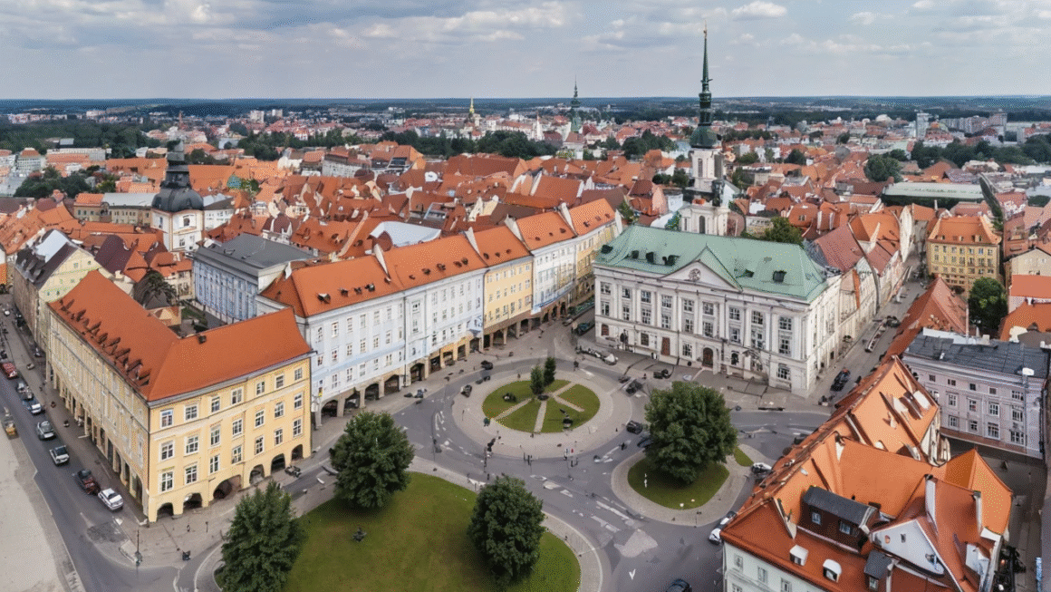 Pogoda w Łodzi w Listopadzie – Kompletny Przewodnik 2025